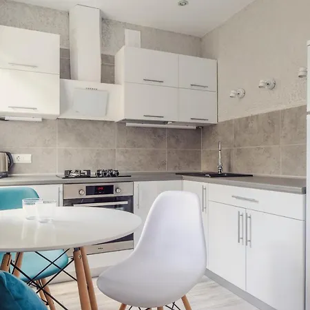 Apartland On Yakuba Kolosa